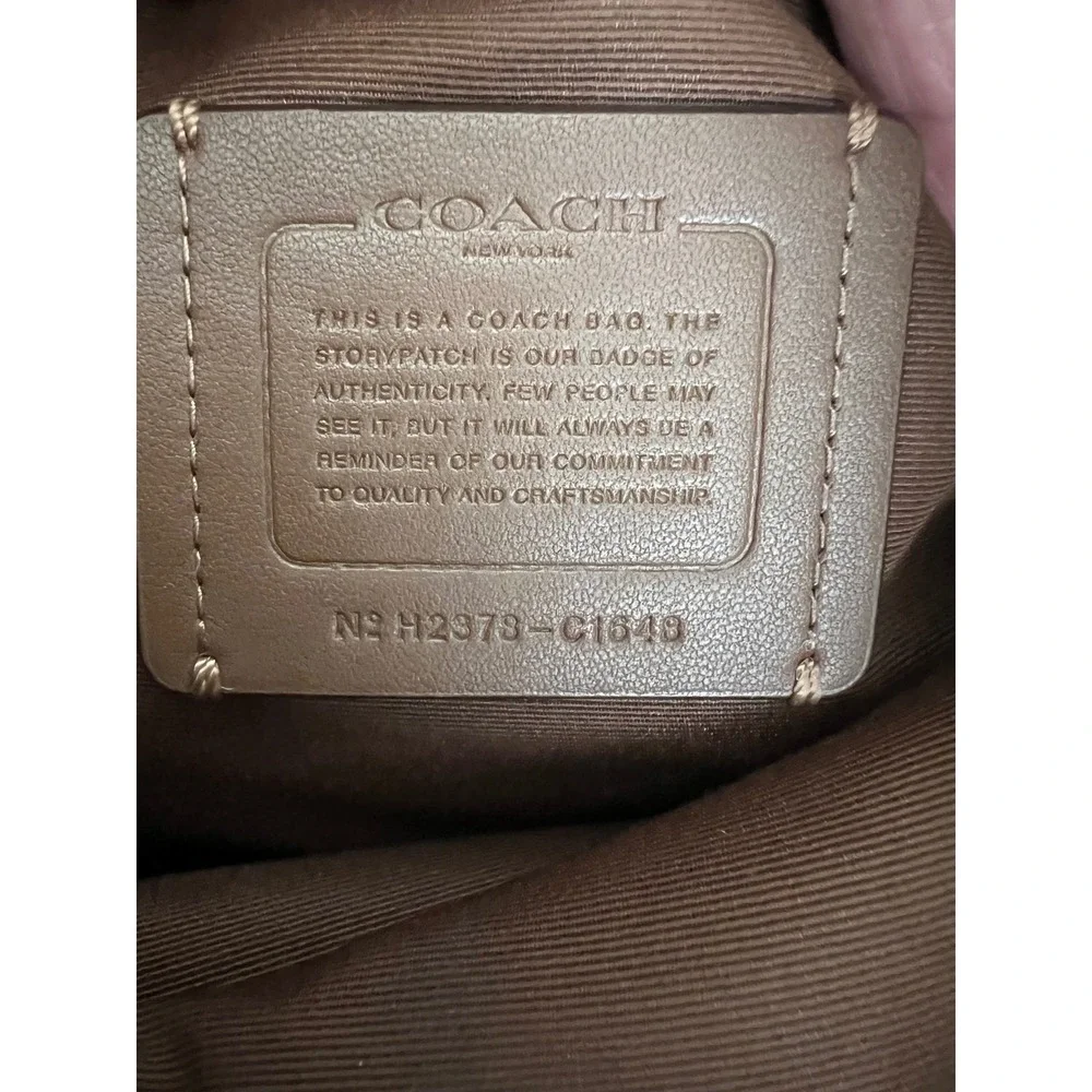 Coach Shay Crossbody Bag Saddle Tan Pebble Leather Gold Hardware C1648 Versatile